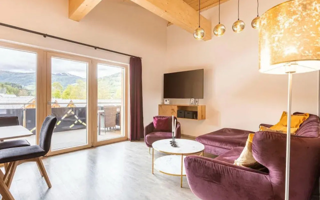 Apartment Directly on the Mountain