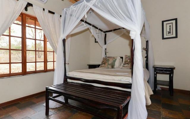 Thornhill Safari Lodge