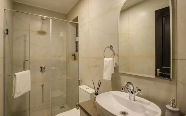 Luxury 3BR Duplex With Pool in Goa s Beverly Hills