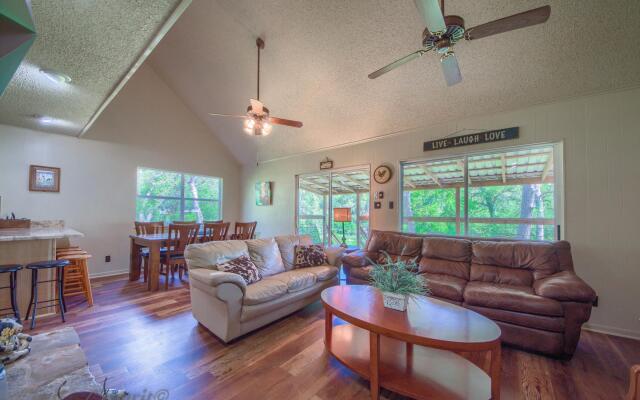 Red Barn Cabin Rr9122rb Home