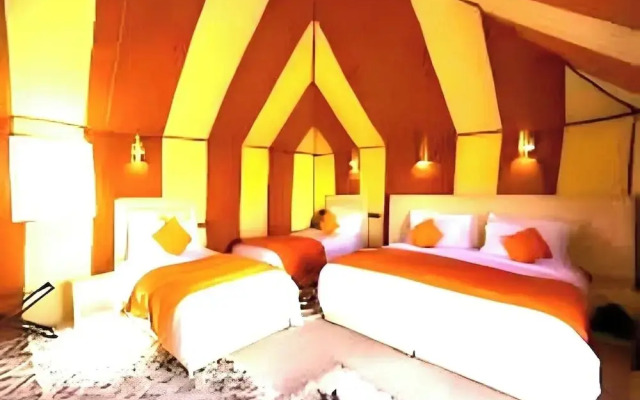 Desert Season Camp