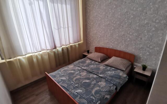 Апартаменты на Верхней Набережной 145/13