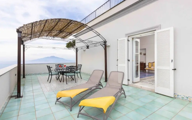 Elegant Sorrento Coast Villa with Pool and Tennis Court