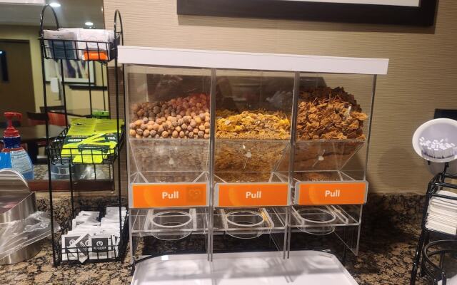 Comfort Inn And Suites