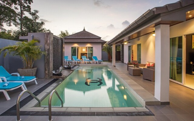 Modern Elegance 3BR Pool Villa Marine