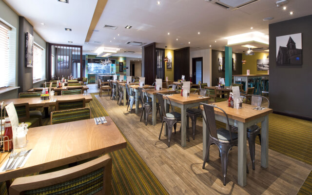 Premier Inn Glasgow Braehead