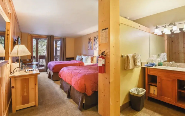 Northstar Beauty Studio Condo in Heart of Resort