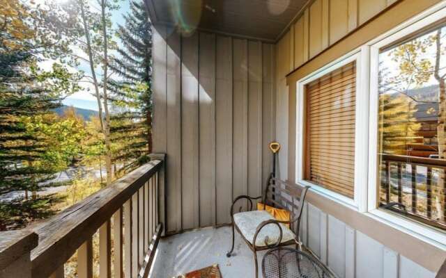 1 Bedroom Colorado Vacation Rental in River Run Village Steps from the Summit Express Gondola