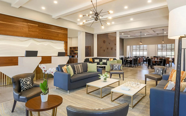 Sheraton Tarrytown Hotel