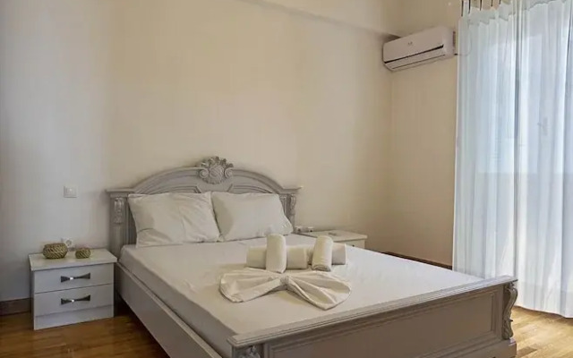 Laskaridou Luxury & Modern Apartment