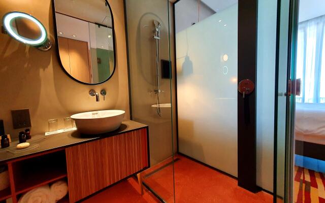 Hotel Indigo Larnaca by IHG