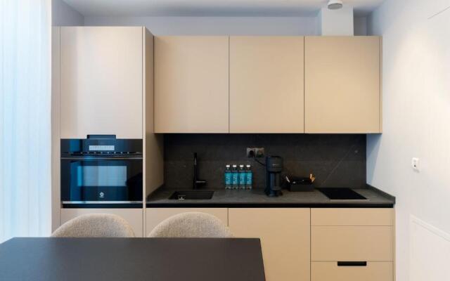 Mauro Suites
