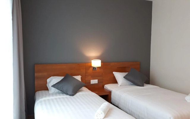 Hotin Inn – Guest Rooms – Kuching