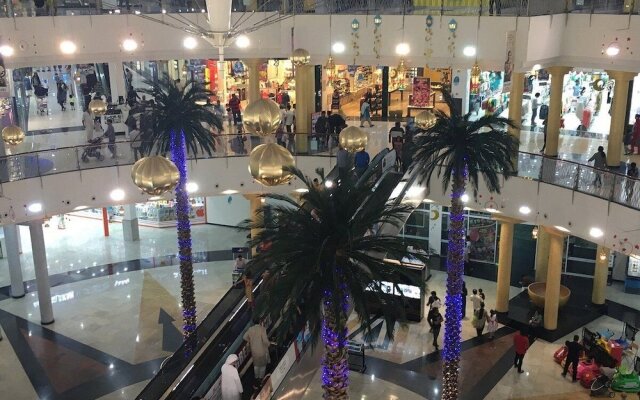 Waqf Outhman Bin Affan Hotel