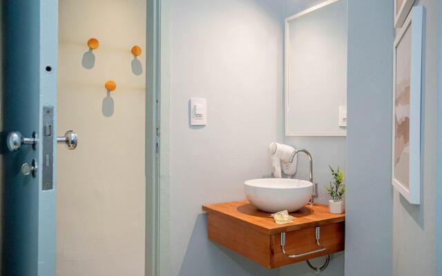 Studio a 200m da Praia de Copacabana | FM144/1006