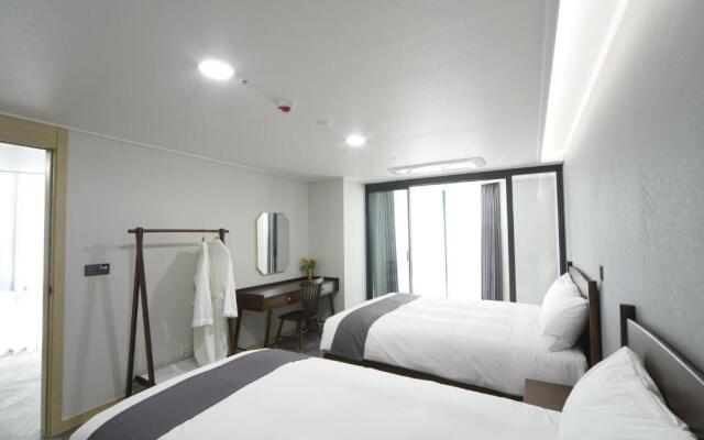 Haeundae Central Hotel