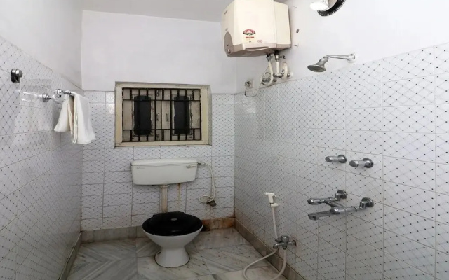 Ananya Guest House By OYO Rooms