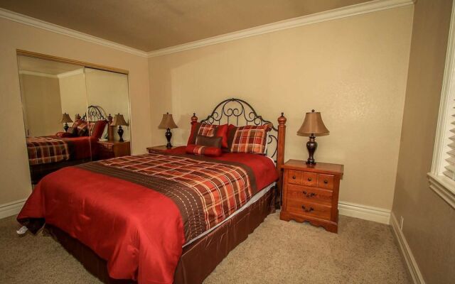 Bear Stone 686 by RedAwning