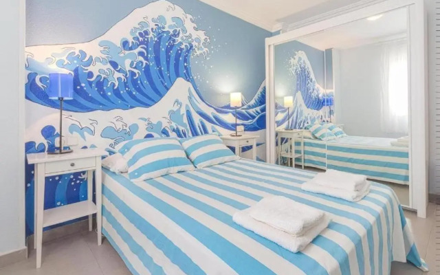 Seaview modern beach apartment