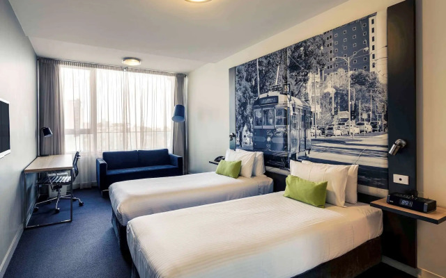 Mercure Melbourne Therry Street