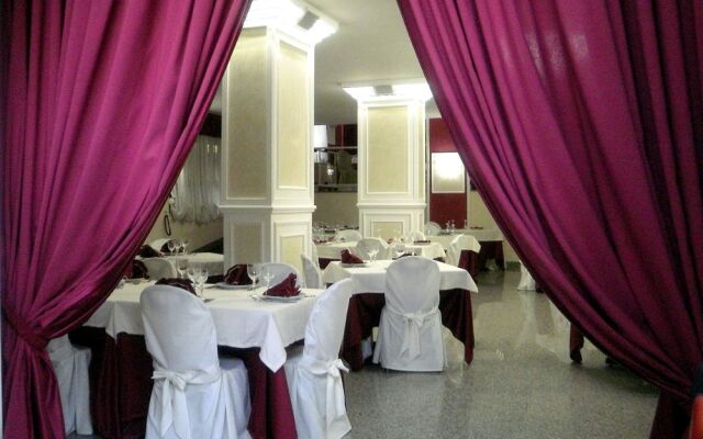Green Park Hotel