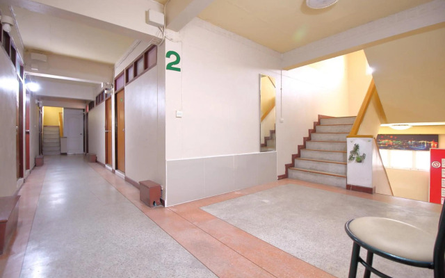 Gedkanok Apartment