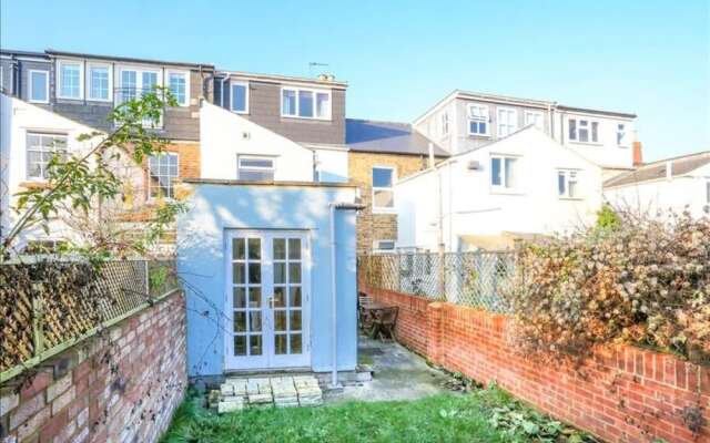 Bohemian Stylish Central Oxford Jericho House