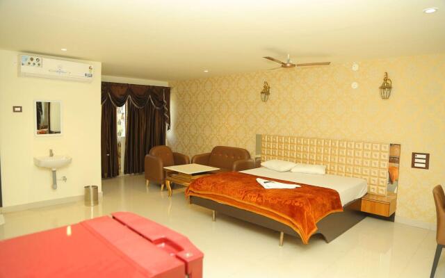 Santoshi Novatel Hotel