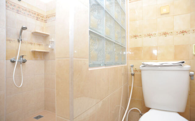 艾里巴厘岛雷吉安 116 号库塔酒店(Airy Legian 116 Kuta Bali)