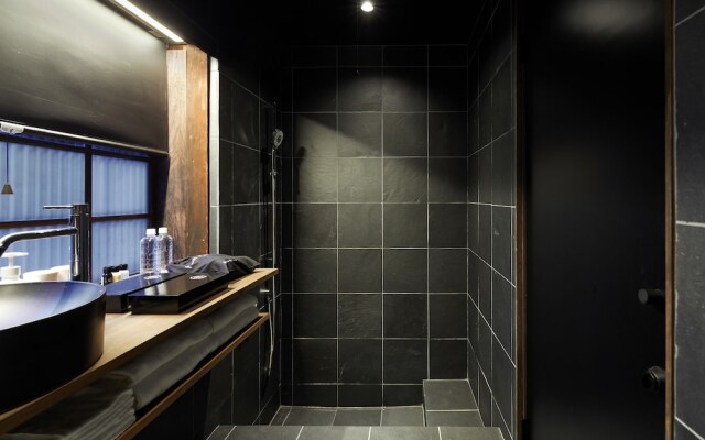 YADORU KYOTO Kagami No Yado