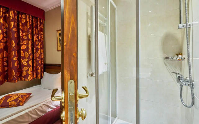 Yantra Grand Hotel -Sharlopov Hotels