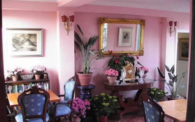 Episcopo Lipinsky Bed  Breakfast