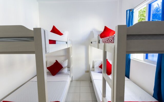 OYO 466 Issa's Haven