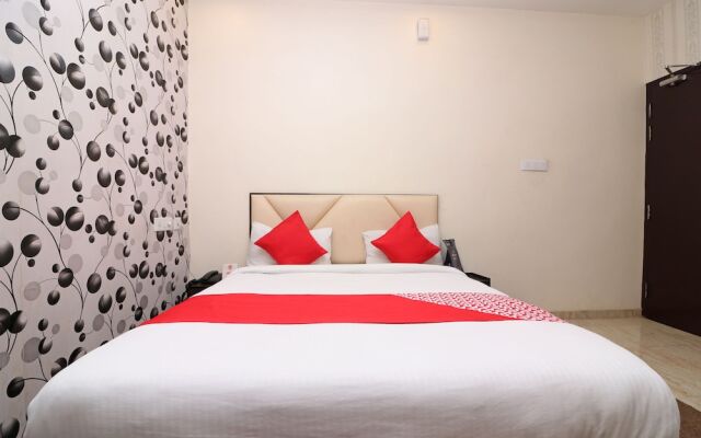 OYO 10750 O'live INN