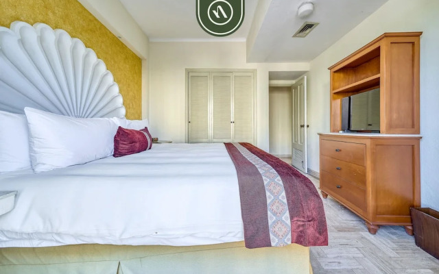 Velas Marina Vallarta 2601