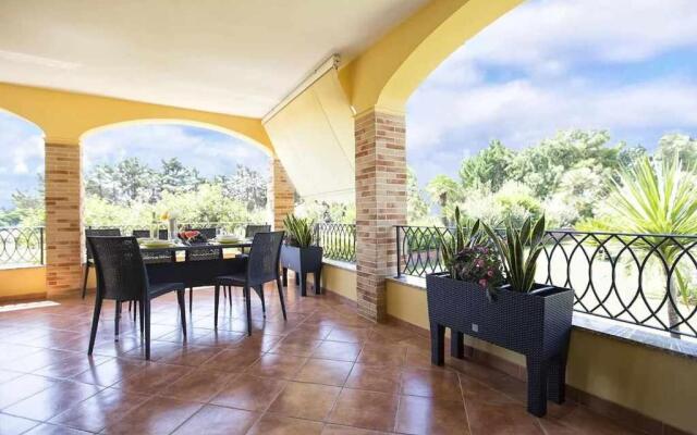 Alghero Villa Mistral per 7 persone Terrazza BBQ AC WiFi