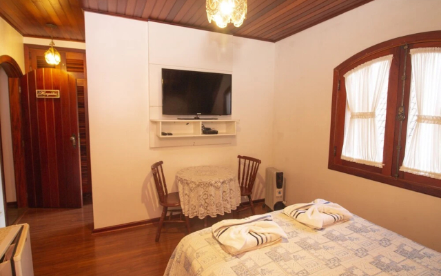 Pousada Recanto Paulista - Guesthouse in Campos do Jordao - Photo 4