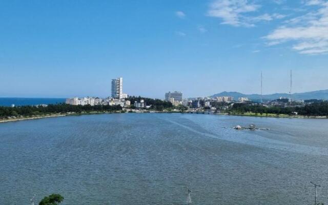 Gangneung Hi Ocean Gyeongpo a203