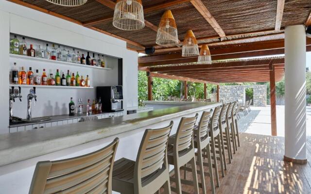 Sentido Amounda Bay