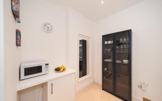 Central London Apartment - Great Location