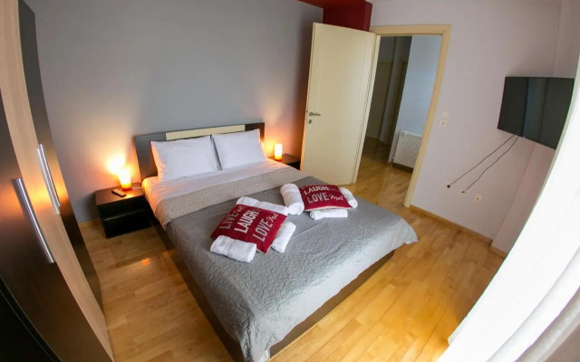 Vier Luxury House