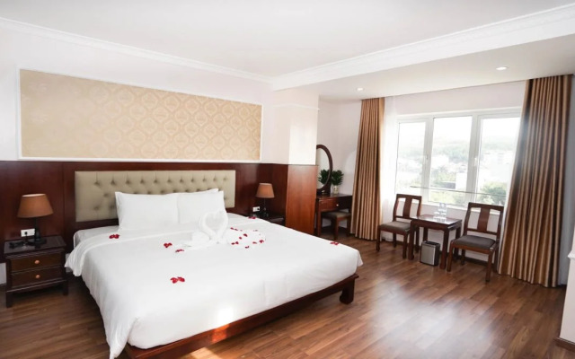 SeaStar Hotel Ha Long