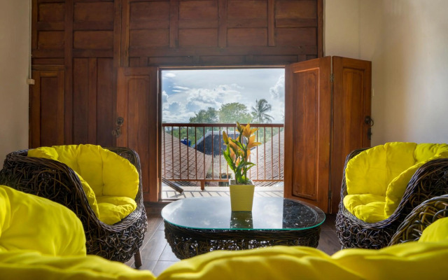 ETHES Coworking - Coliving & Lounge