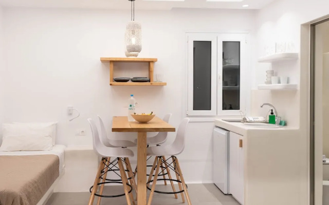 Dedalos Studios Naxos