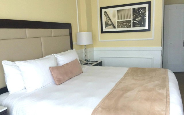 The Pickwick Hotel