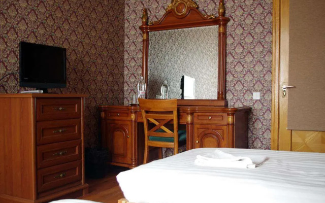 Villand Hotel