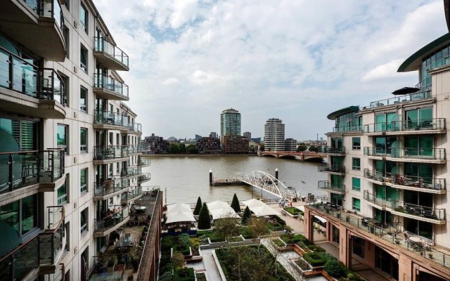 Views of the River by Vauxhall Bridge