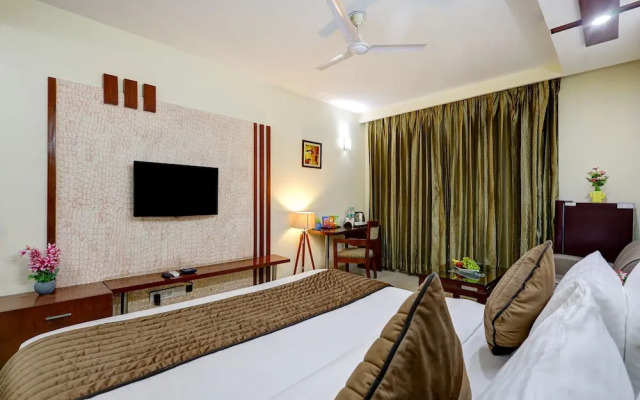 Fabhotel B Stays