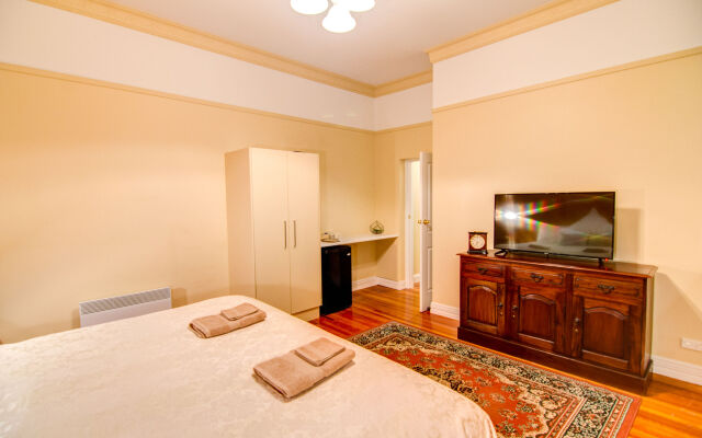Ashcroft Apartments