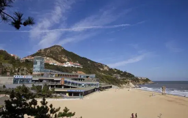 Lianyungang Bi Hai silver sand Theseas Apartments Hotel
